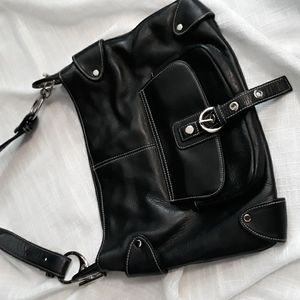 Perlina Black Shoulder Bag